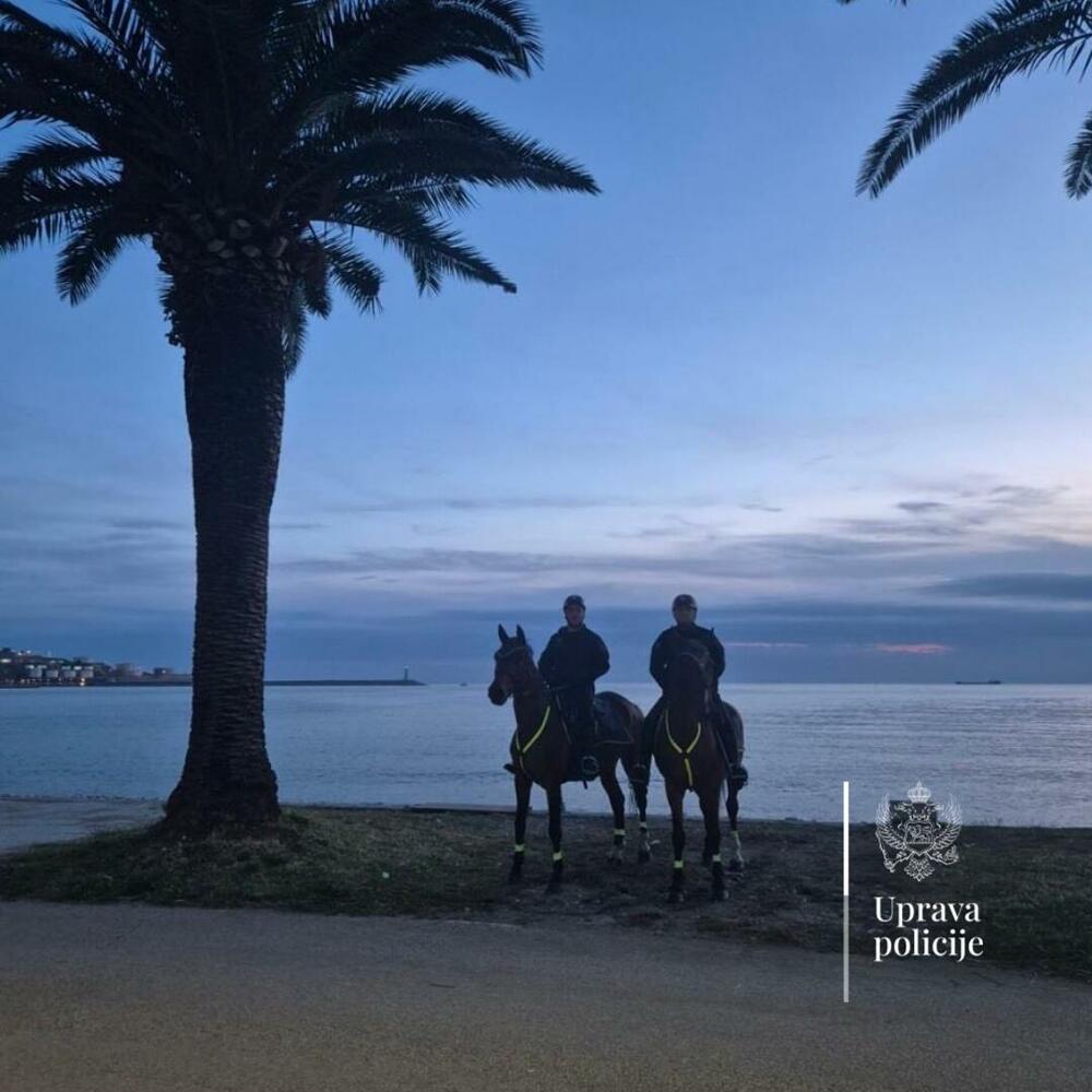 <p>"Pojačano prisustvo službenika policije ima za cilj kontrolu operativno interesantnih lica, prevenciju i suzbijanje svih oblika kriminala, kao i očuvanje javnog reda i mira", ističe se u saopštenju</p>
