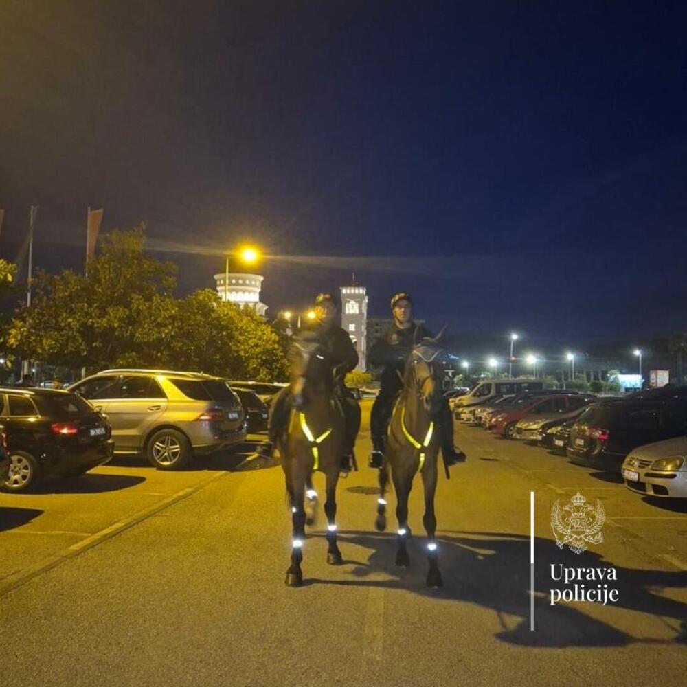 <p>"Pojačano prisustvo službenika policije ima za cilj kontrolu operativno interesantnih lica, prevenciju i suzbijanje svih oblika kriminala, kao i očuvanje javnog reda i mira", ističe se u saopštenju</p>