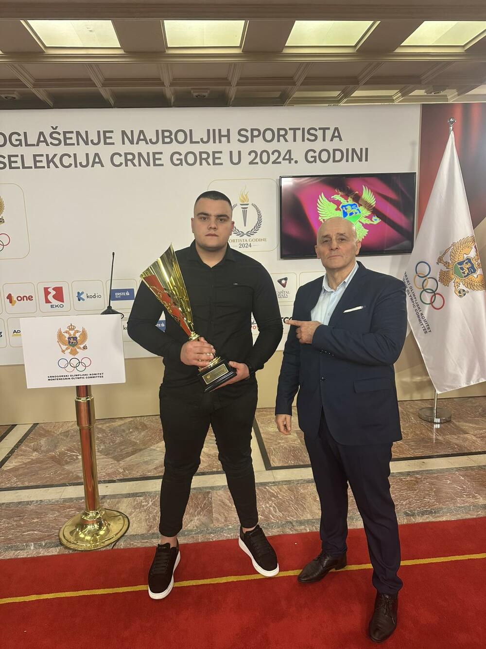 Treneru Piletiću najteže naći sparing partnere za 130 kilograma teškog šampiona