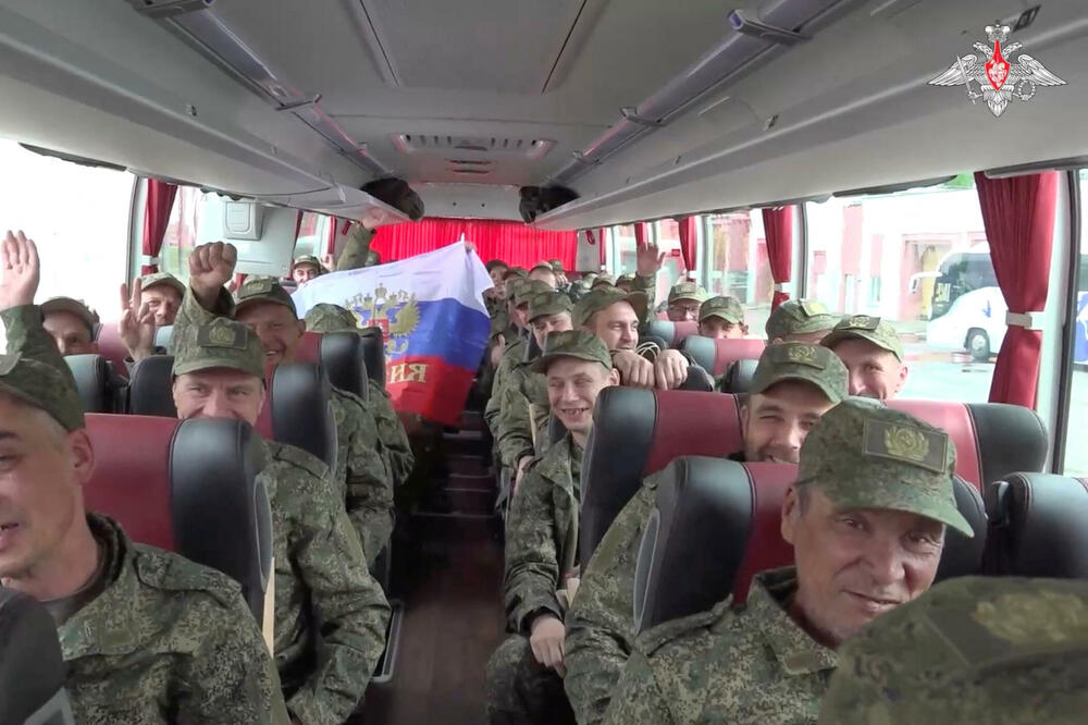 Ruski zarobljenici koji su oslobođeni danas, Foto: Reuters