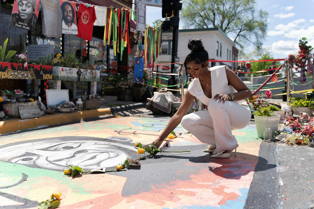 Sa obilježavanja godišnjice smrti Flojda, Foto: REUTERS