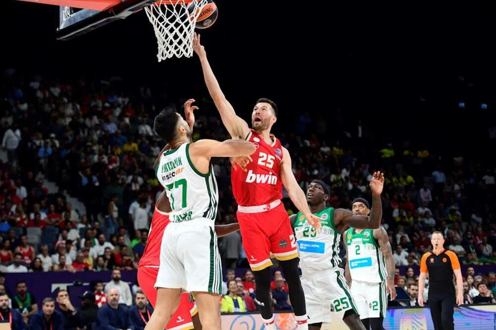 Alek Piters, Foto: Euroleague.net