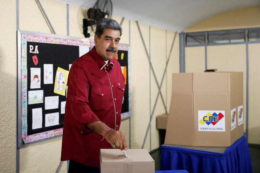 Maduro glasa, Foto: Reuters