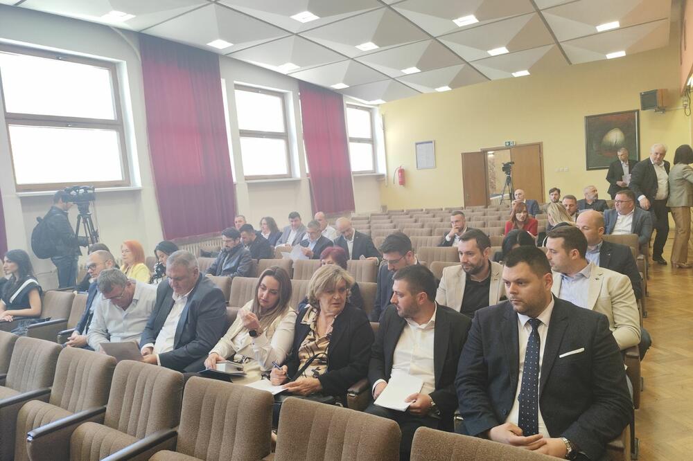 Sa sjednice SO Nikšić, Foto: Svetlana Mandić