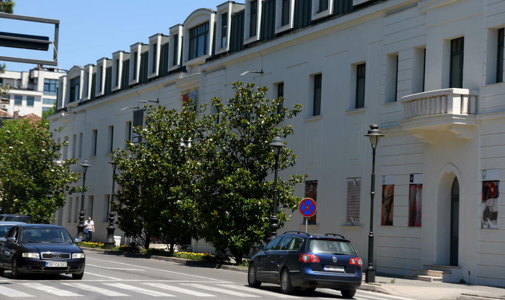 Zgrada Muzeja i galerija, ilustracija