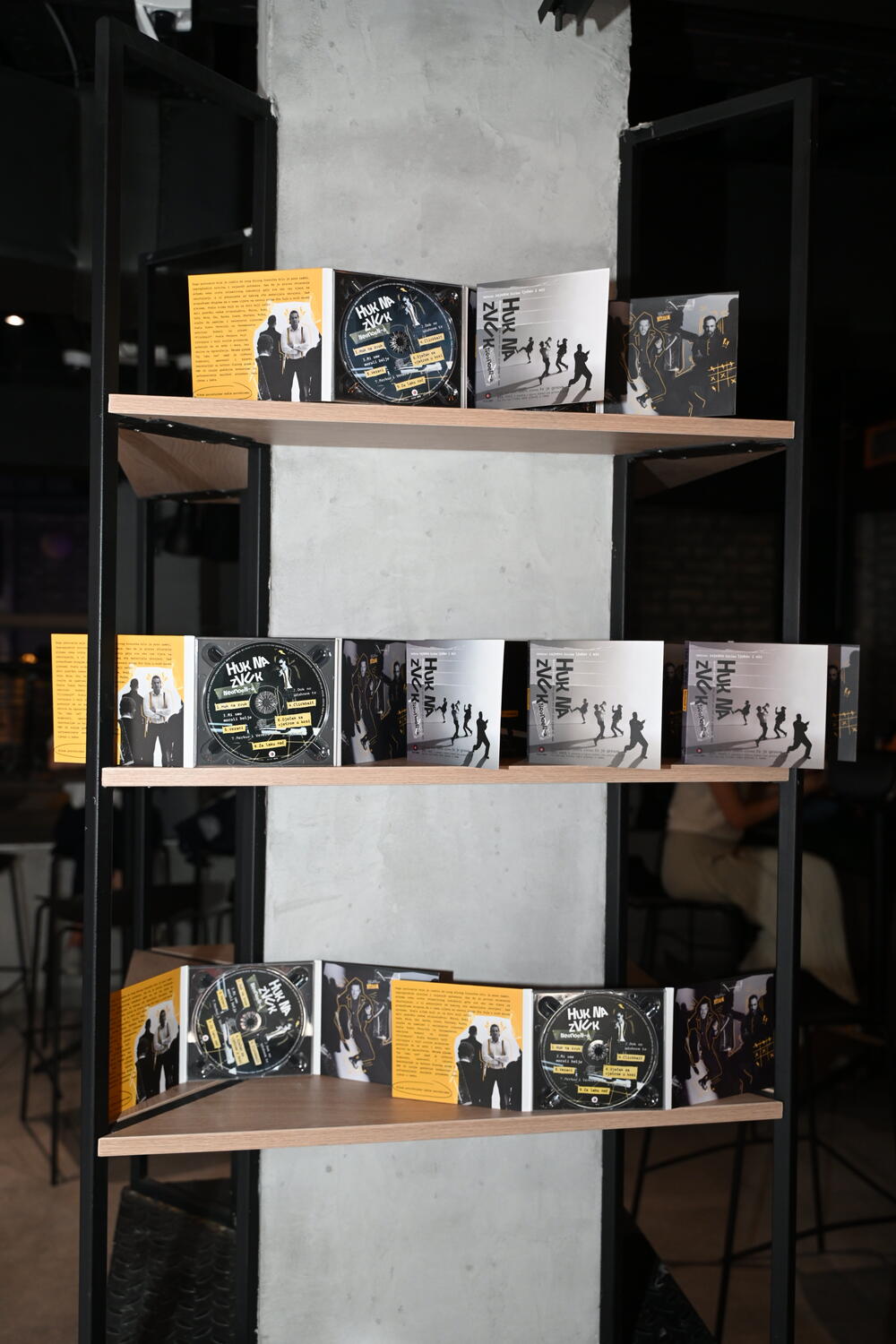 Sa promocije albuma “Huk na zvuk” benda Neonoen u Sokoju 