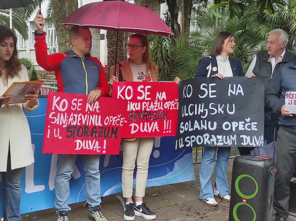 protest Velika plaža ili velika laža