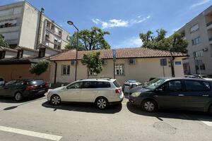 Stanari iz komšiluka protiv izgradnje višespratnice u centru...