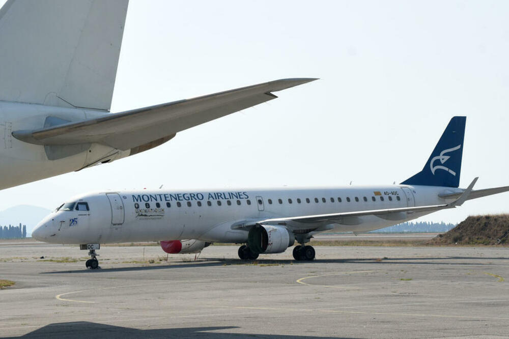 I dalje nejasna sudbina aviona: Bio plovidben kada je parkiran, Foto: Luka Zekovic