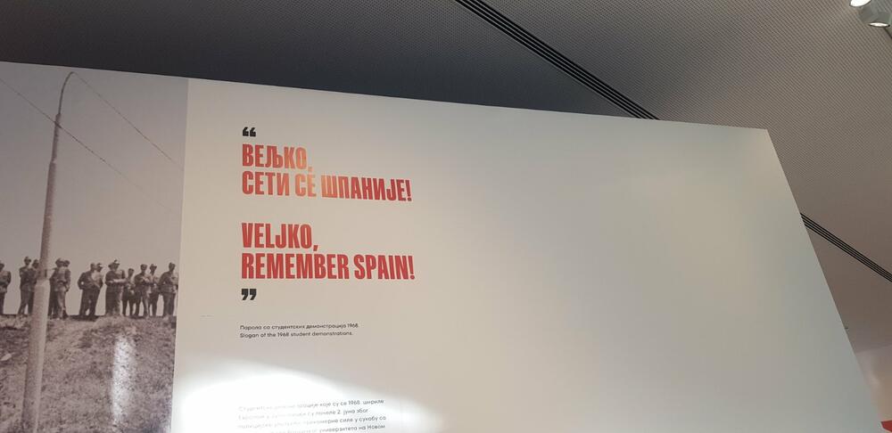 <p>Izložba "Veljko Vlahović, glas slobodne Jugoslavije" otvorena večeras u 18h u Muzeju Jugoslavije u Beogradu</p>