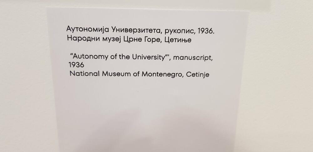 <p>Izložba "Veljko Vlahović, glas slobodne Jugoslavije" otvorena večeras u 18h u Muzeju Jugoslavije u Beogradu</p>