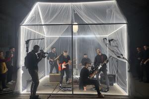 U spotu zabilježili lica prijatelja