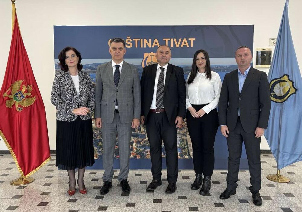 Siniša Bjeković, Željko Komnenović