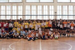 Najbolje odbojkašice "Jugoslavije", a odbojkaši OŠ “Maksim Gorki”