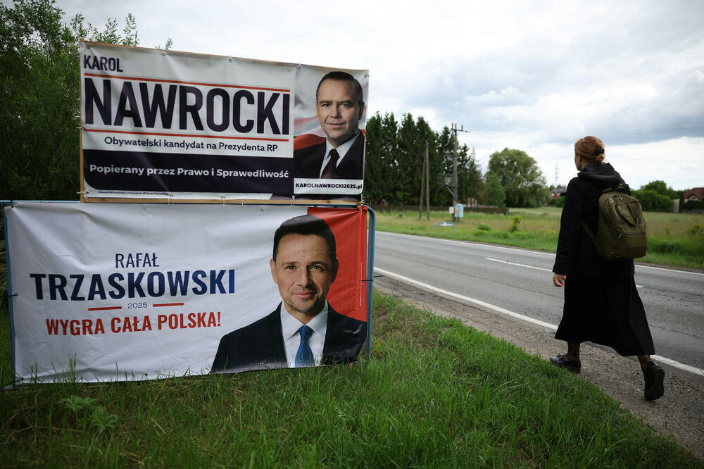 Bilbordi uoči današnjih predsjedničkih izbora u Poljskoj, Foto: REUTERS