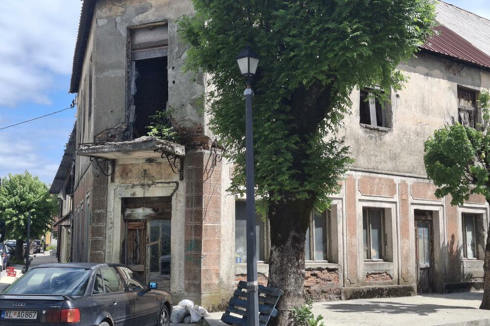 Pred urušavanjem: Hotel Bošković danas, Foto: Dragana Šćepanović