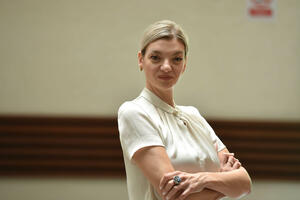 Dona Ana je ledena žena