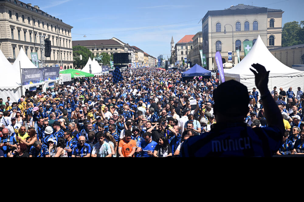 Navijači Intera su tokom dana napravili feštu u Minhenu, Foto: Reuters