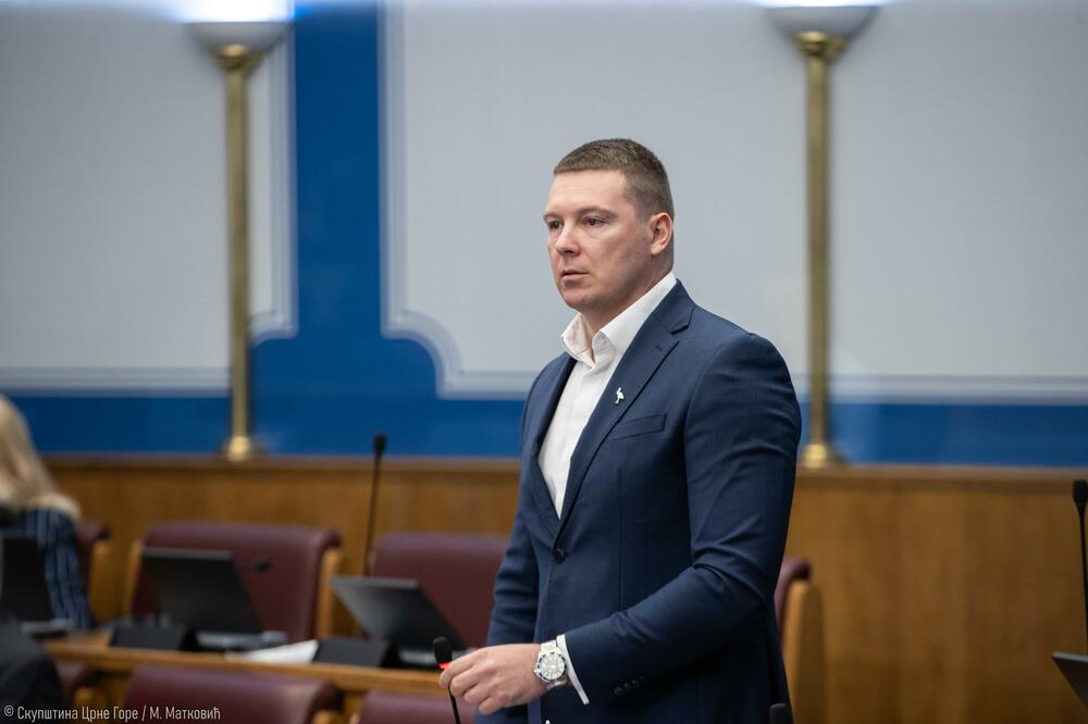 Adžić u Skupštini, Foto: Skupština Crne Gore/M.Matković