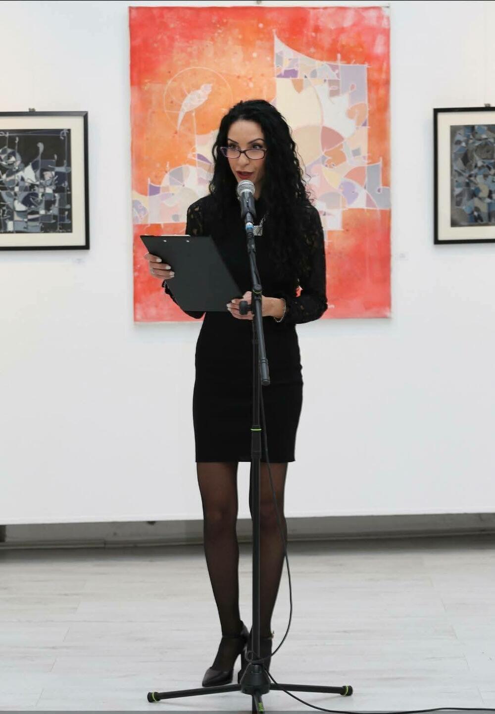 Sa otvaranja izložbe na Cetinju