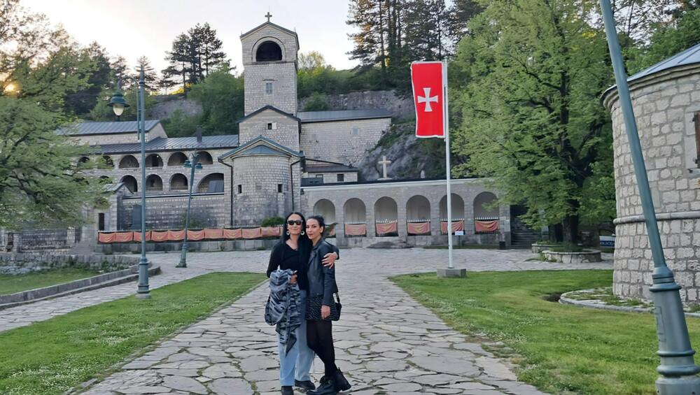 Lina Ogaily i Jelena Vušurović