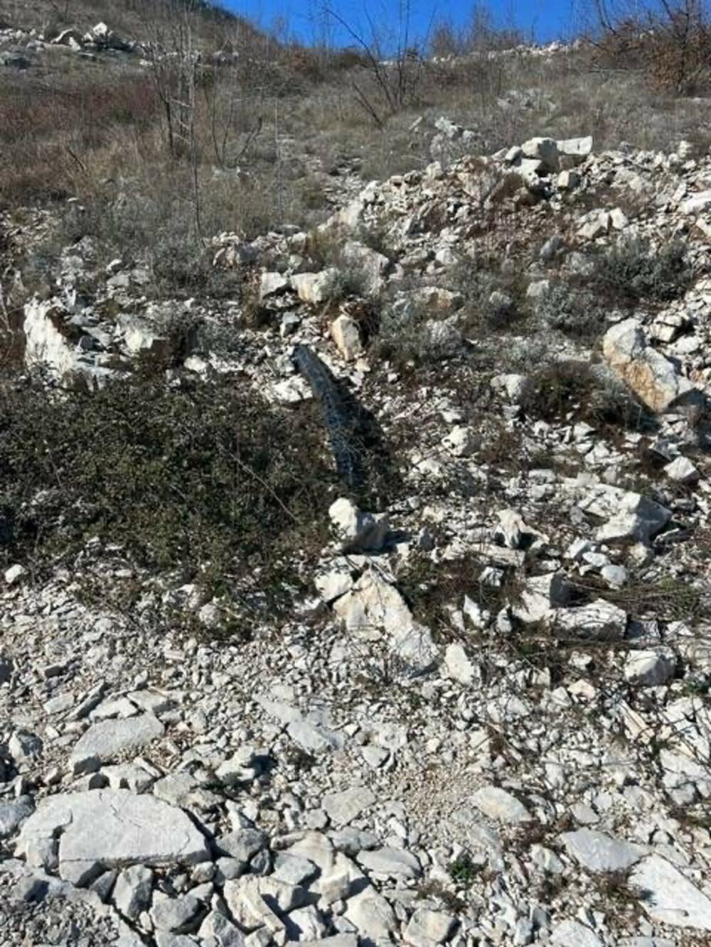 <p>"Građani Podgorice zaslužuju da znaju istinu i da više nikada ne budu taoci nestručnosti, bahatosti i zloupotrebe javnih sredstava", kažu Demokrate</p>