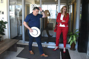 Savjet ASK-a odbio zahtjeve da se Perović još godinu isplaćuje...