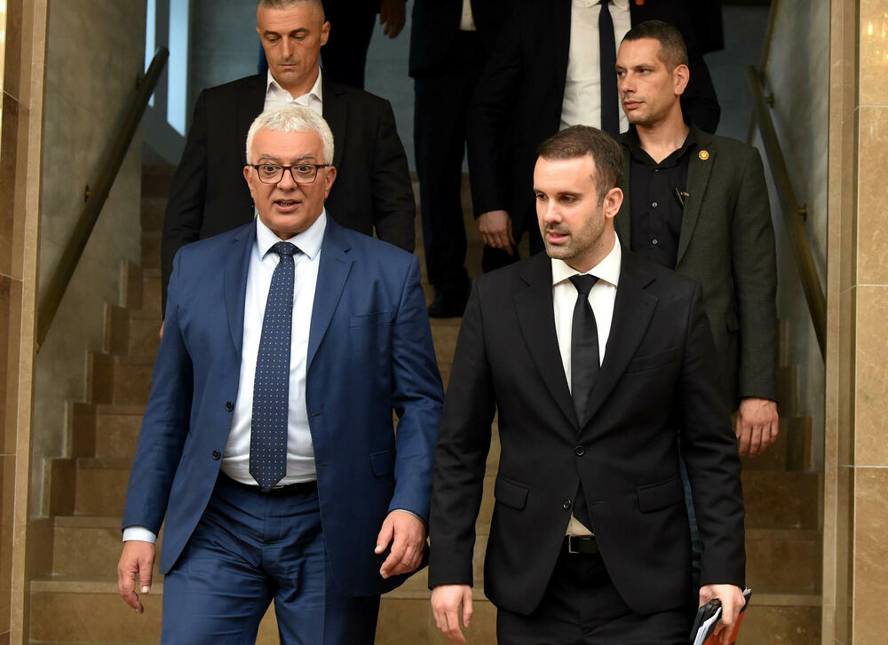 'Situacija pokazuje stvarnu moć šefa parlamenta, posebno nad premijerom i poslanicima': Mandić i Spajić