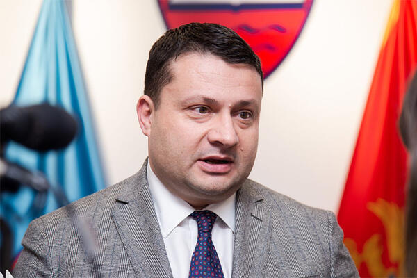 I Bjelopoljci traže smanjenje računa za struju zbog velike...