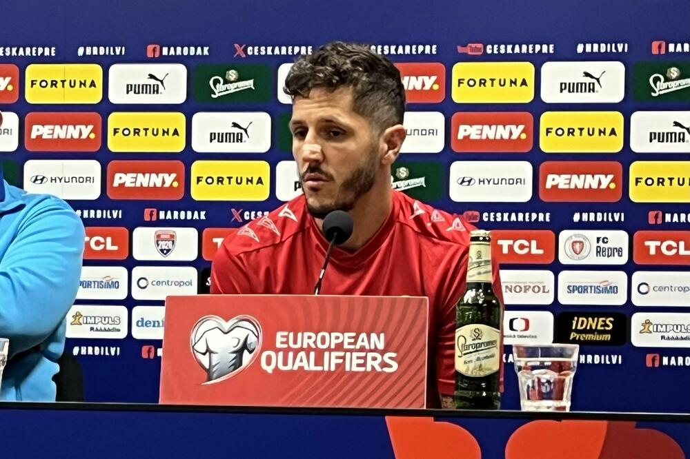 Jovetić na pres konferenciji u Plzenju, Foto: Kosta Bošković