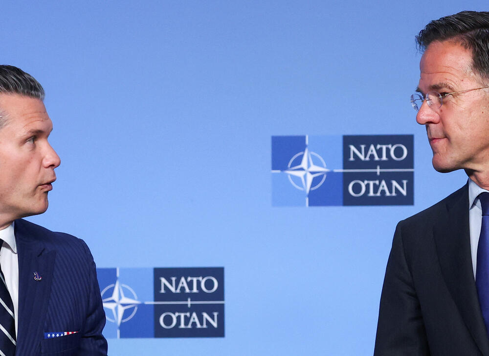 Hegset i Rute na konferenciji za novinare u Briselu