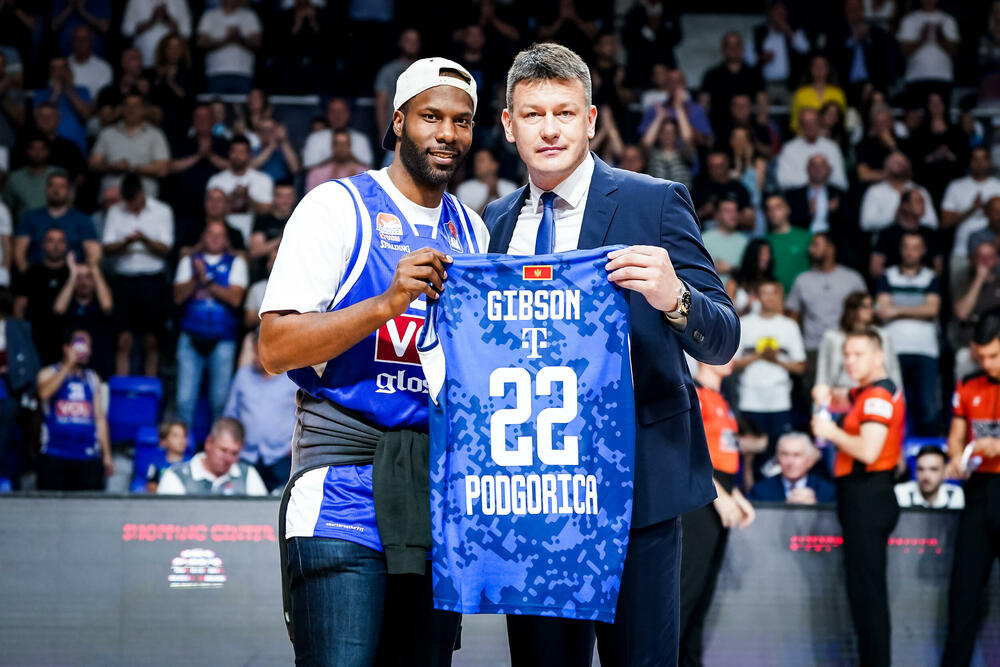 <p>Fenomenalna atmosfera u "M:tel dvorani Morača"</p>