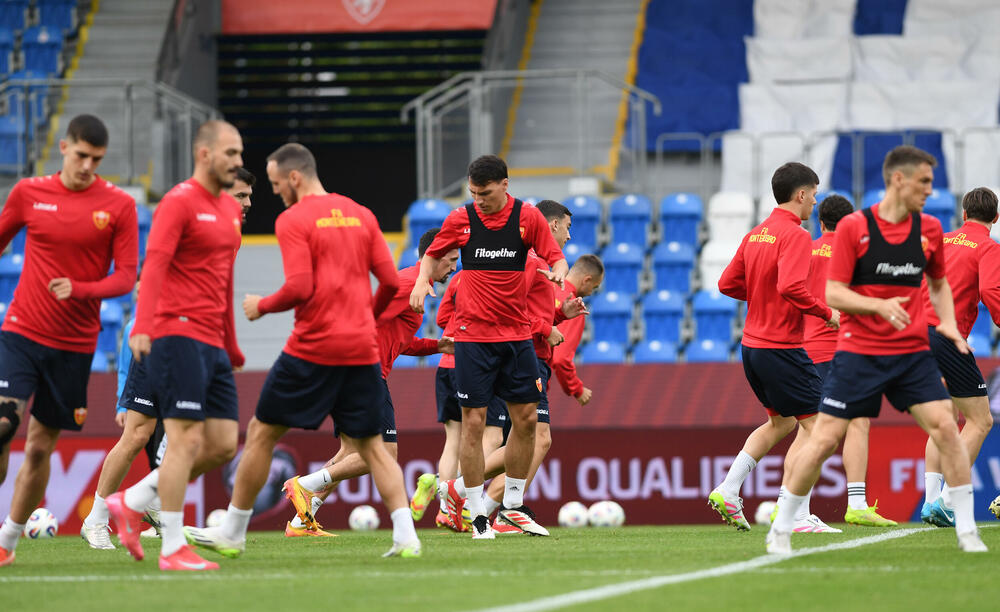 <p>Crna Gora sjutra protiv Češke (20.45) igra važan kvalifikacioni duel</p>