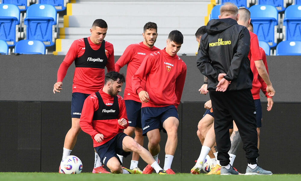 <p>Crna Gora sjutra protiv Češke (20.45) igra važan kvalifikacioni duel</p>