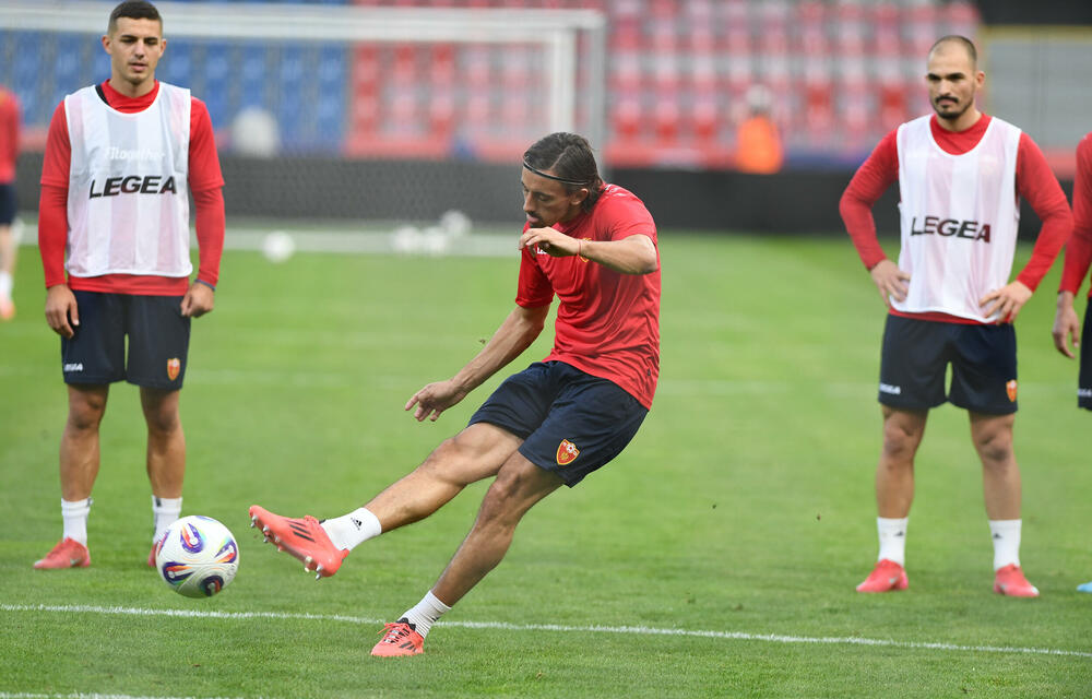 <p>Crna Gora sjutra protiv Češke (20.45) igra važan kvalifikacioni duel</p>