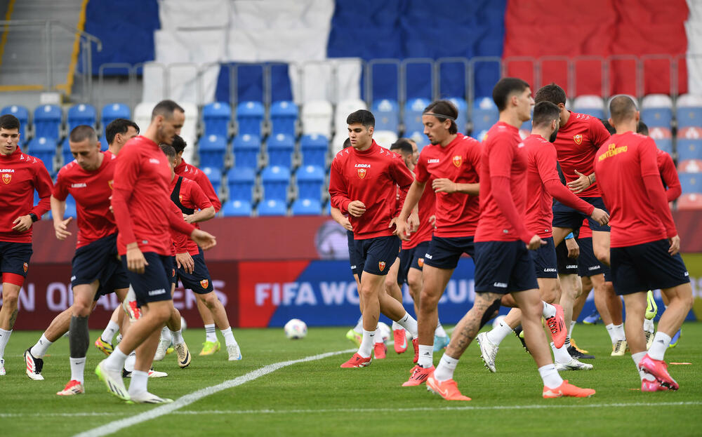 <p>Crna Gora sjutra protiv Češke (20.45) igra važan kvalifikacioni duel</p>