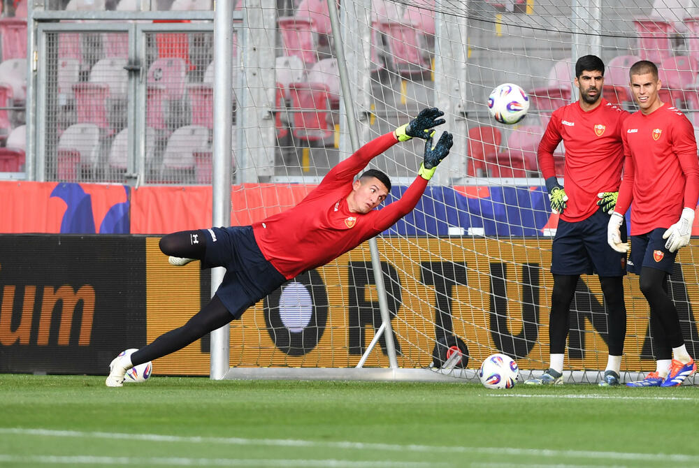 <p>Crna Gora sjutra protiv Češke (20.45) igra važan kvalifikacioni duel</p>