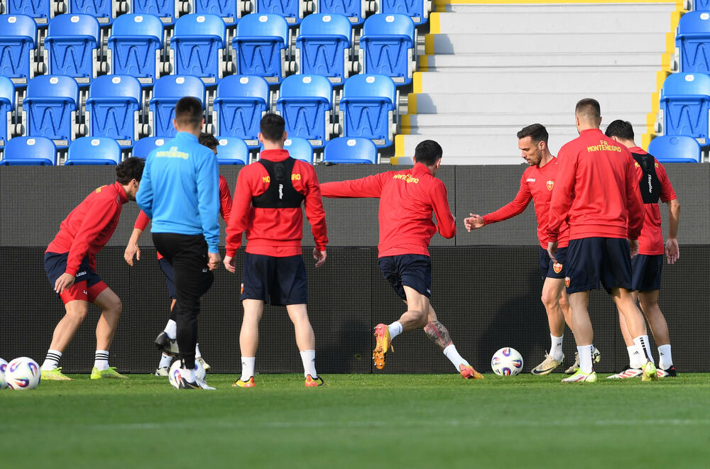 <p>Crna Gora sjutra protiv Češke (20.45) igra važan kvalifikacioni duel</p>