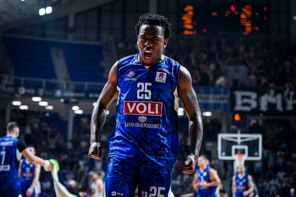 I povrijeđen je MVP: Mekinli Rajt, Foto: KK Budućnost Voli/Filip Roganović