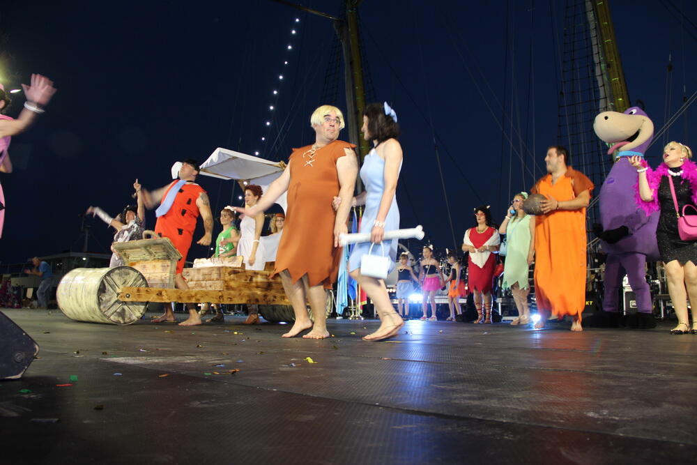 <p>Održan veliki međunarodni karneval</p>