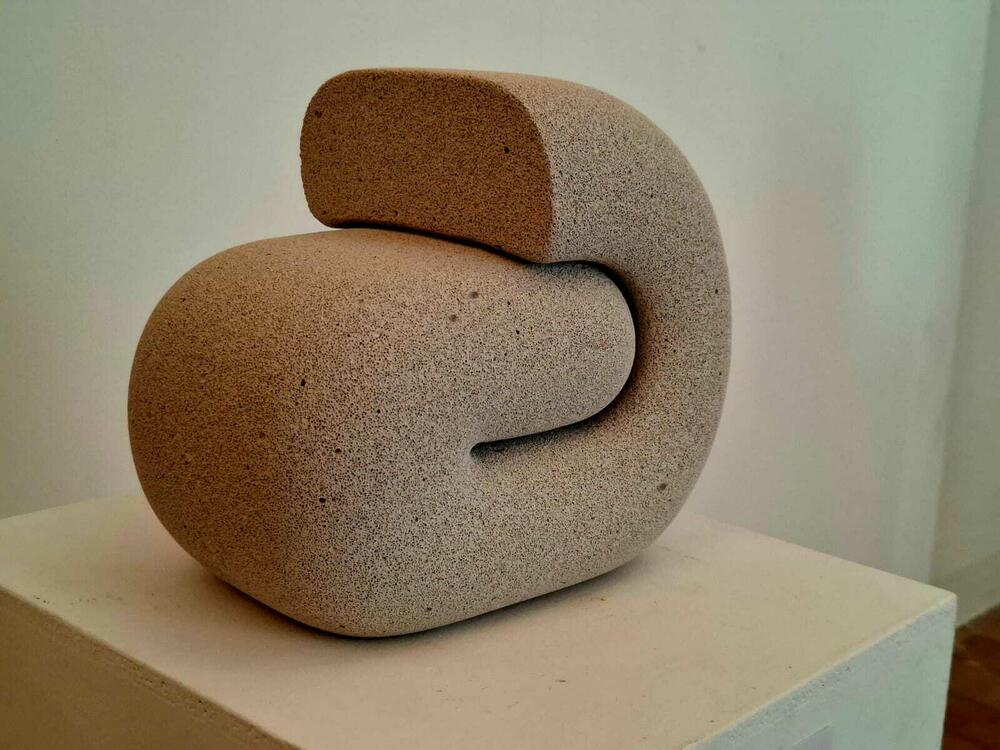 <p>Nakon samostalne izložbe u Italiji, mladi pljevaljski umjetnik “Vijestima” najavljuje i predstavljanje u Crnoj Gori</p>