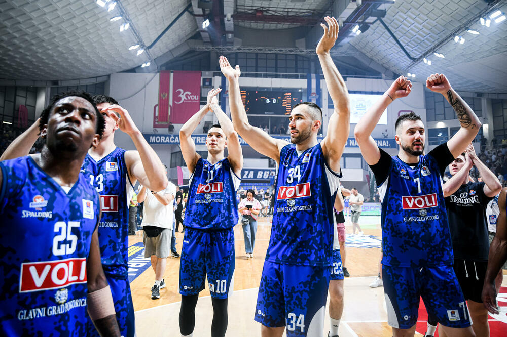 Serija je vraćena na početak: Košarkaši Budućnosti, Foto: ABA liga/Dragana Stjepanović