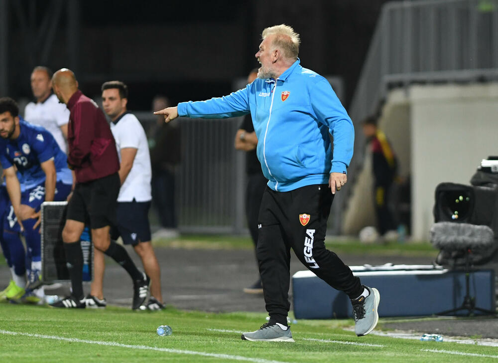 <p>Jun će se pamtiti po debiju iz snova Vasilija Adžića i Andrije Bulatovića, ali i po rekorderu Stevanu Jovetiću</p>