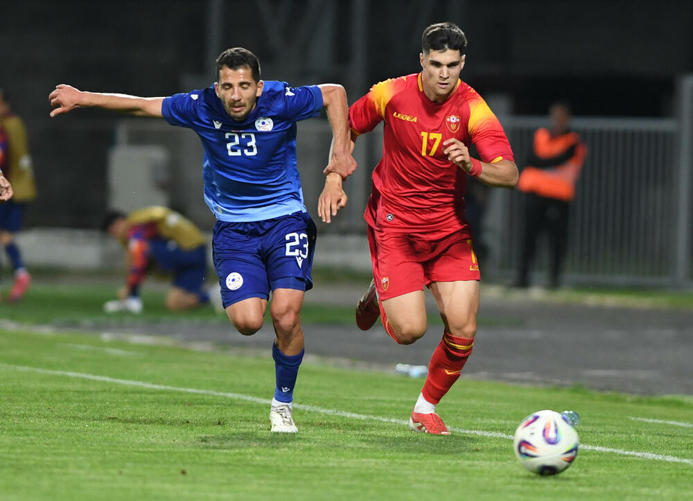 <p>Jun će se pamtiti po debiju iz snova Vasilija Adžića i Andrije Bulatovića, ali i po rekorderu Stevanu Jovetiću</p>