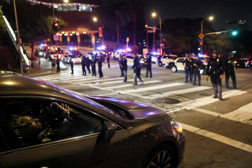 <p>Policija je u utorak uhapsila još 197 ljudi - više nego dvostruko više od ukupnog broja hapšenja do sada</p>