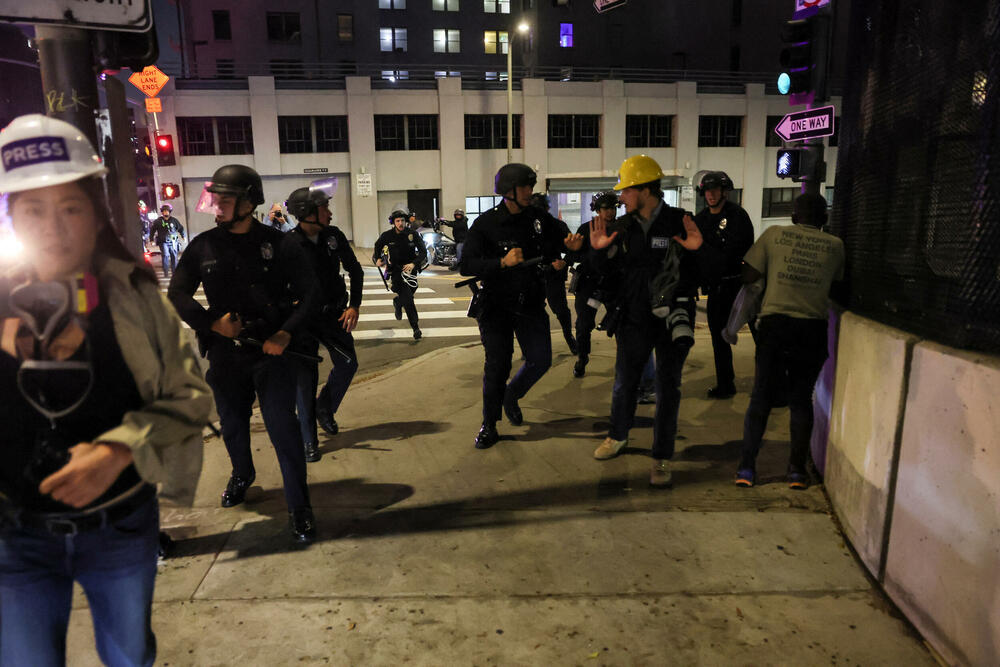 <p>Policija je u utorak uhapsila još 197 ljudi - više nego dvostruko više od ukupnog broja hapšenja do sada</p>