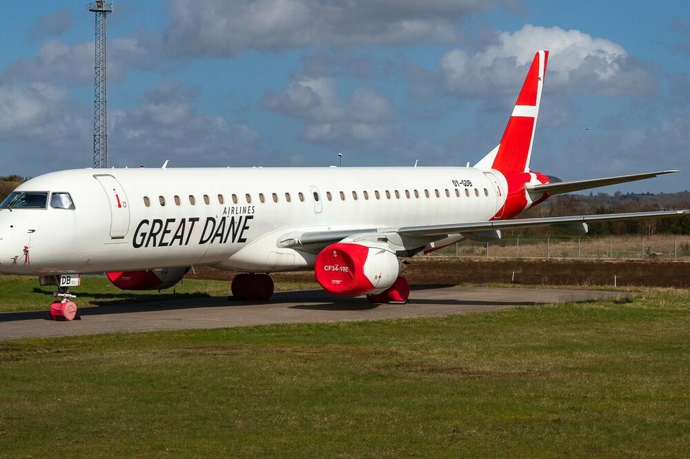 OY-GDB dok je bio skladišten u Danskoj, Foto: www.planespotters.nl