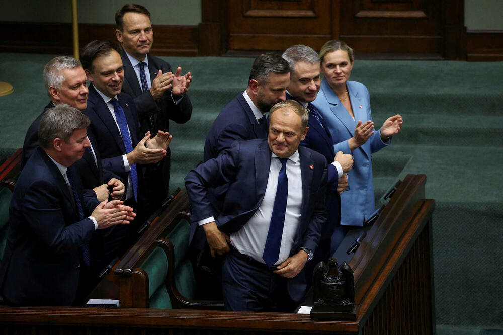 Tusk u parlamentu, Foto: REUTERS