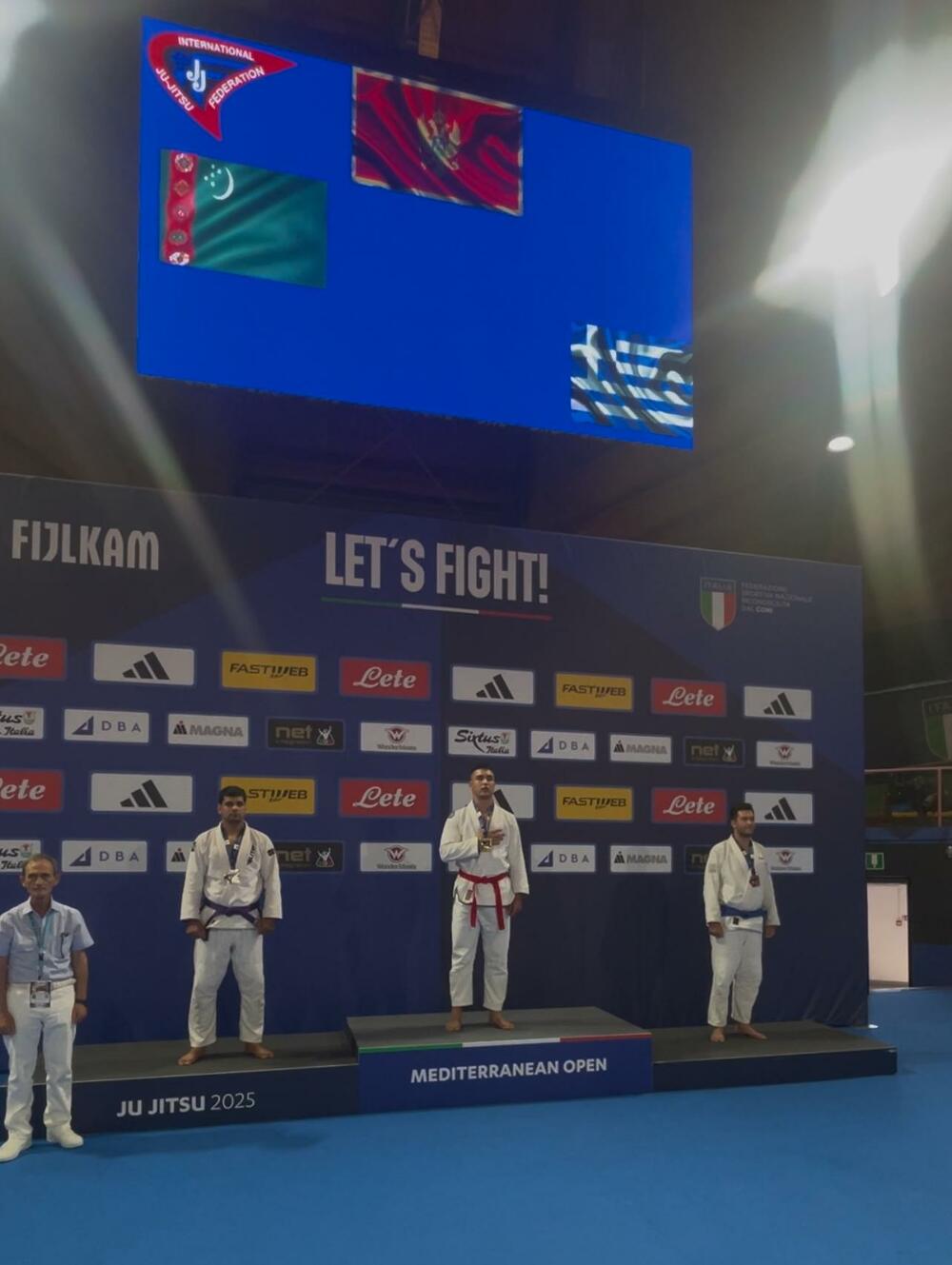 <p>Naša reprezentacija je osvojila čak 10 zlatnih medalja,</p>