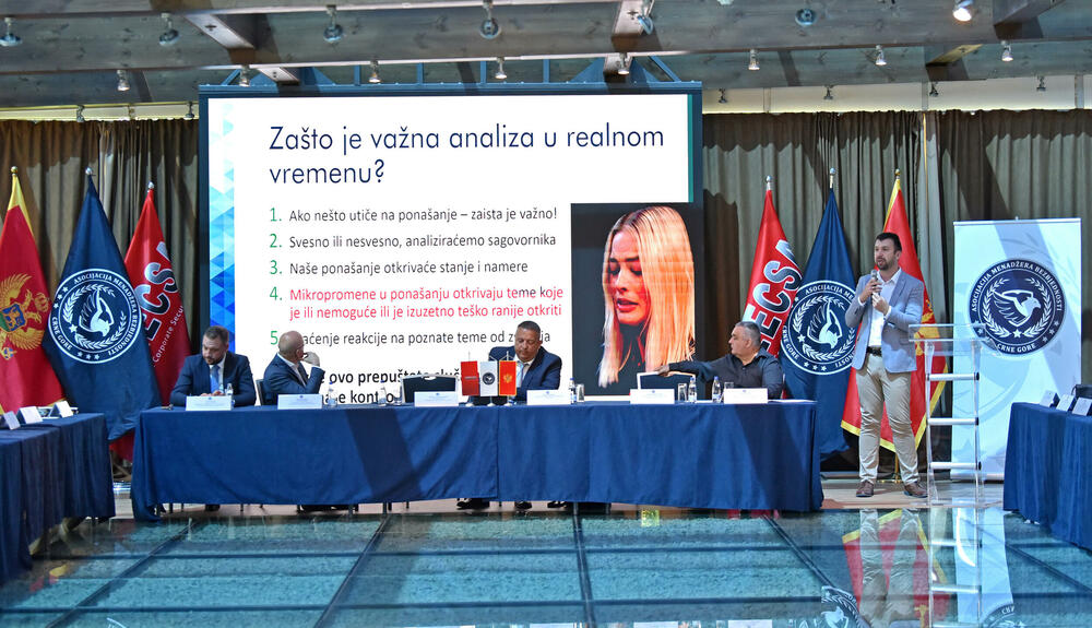 <p><em>U organizaciji Asocijacije menadžera bezbjednosti Crne Gore, a uz podršku Ministarstva unutrašnjih poslova Crne Gore, Ministarstva rada, zapošljavanja i socijalnog staranja Crne Gore i Privredne komore Crne Gore, 17. juna 2025. godine u Budvi su održane III Stručne konsultacije iz oblasti bezbjednosti. Događaj je okupio stručnjake iz javnog i privatnog sektora, predstavnike nadležnih institucija, bezbjednosnih struktura i privrednih subjekata, sa ciljem jačanja međusektorske saradnje i unapređenja profesionalnih standarda.</em></p>